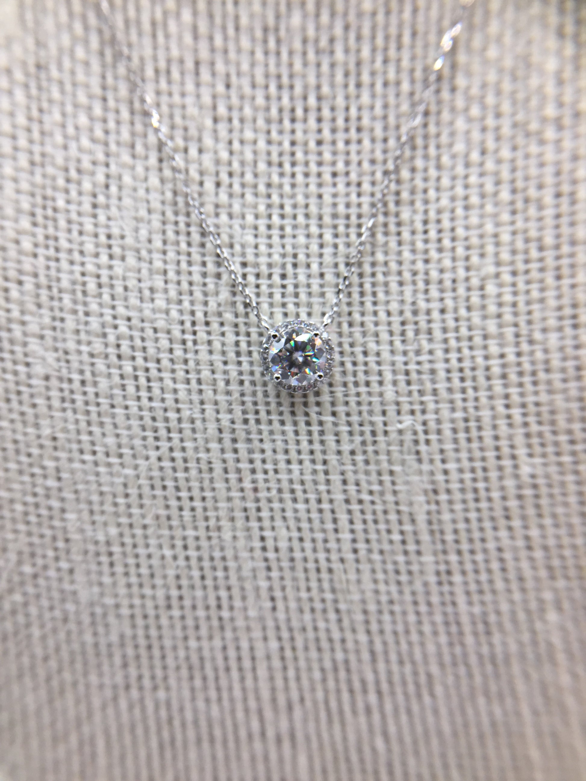 Moissanite Diamond 1 Carat Gem Pendant Necklace 925 Sterling Silver