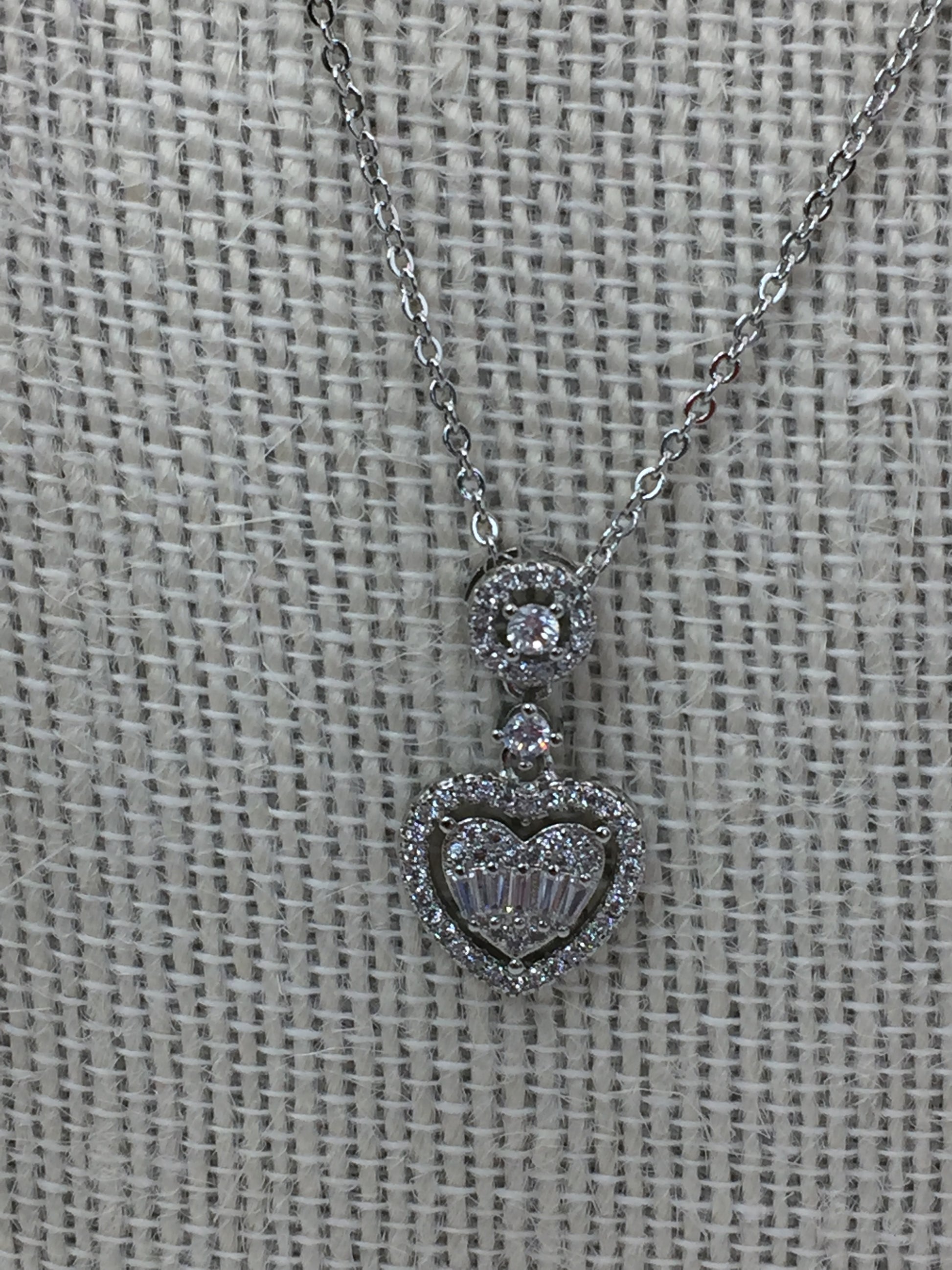 Heart Shaped Necklace With Zirconia