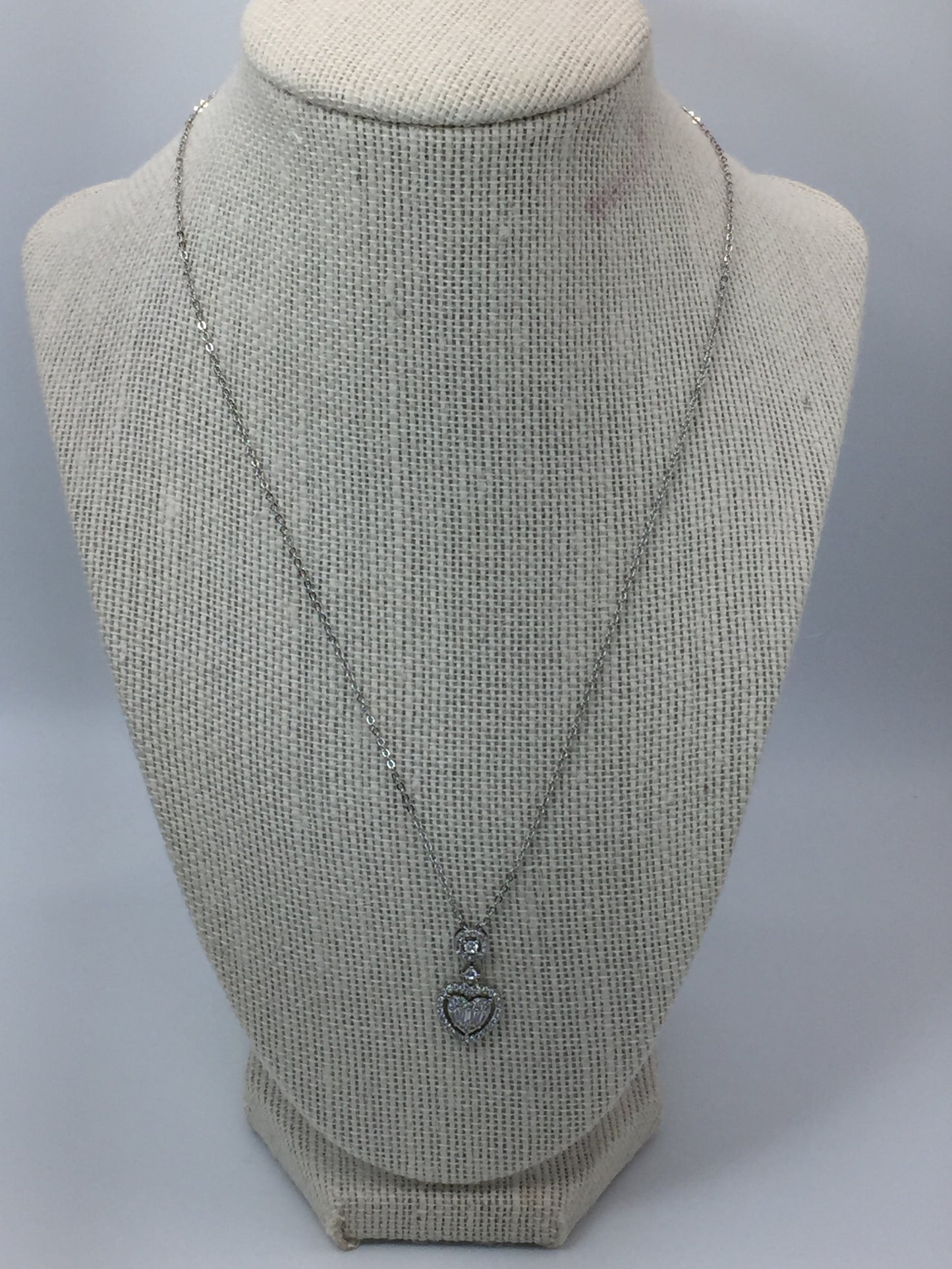 Heart Shaped Necklace With Zirconia