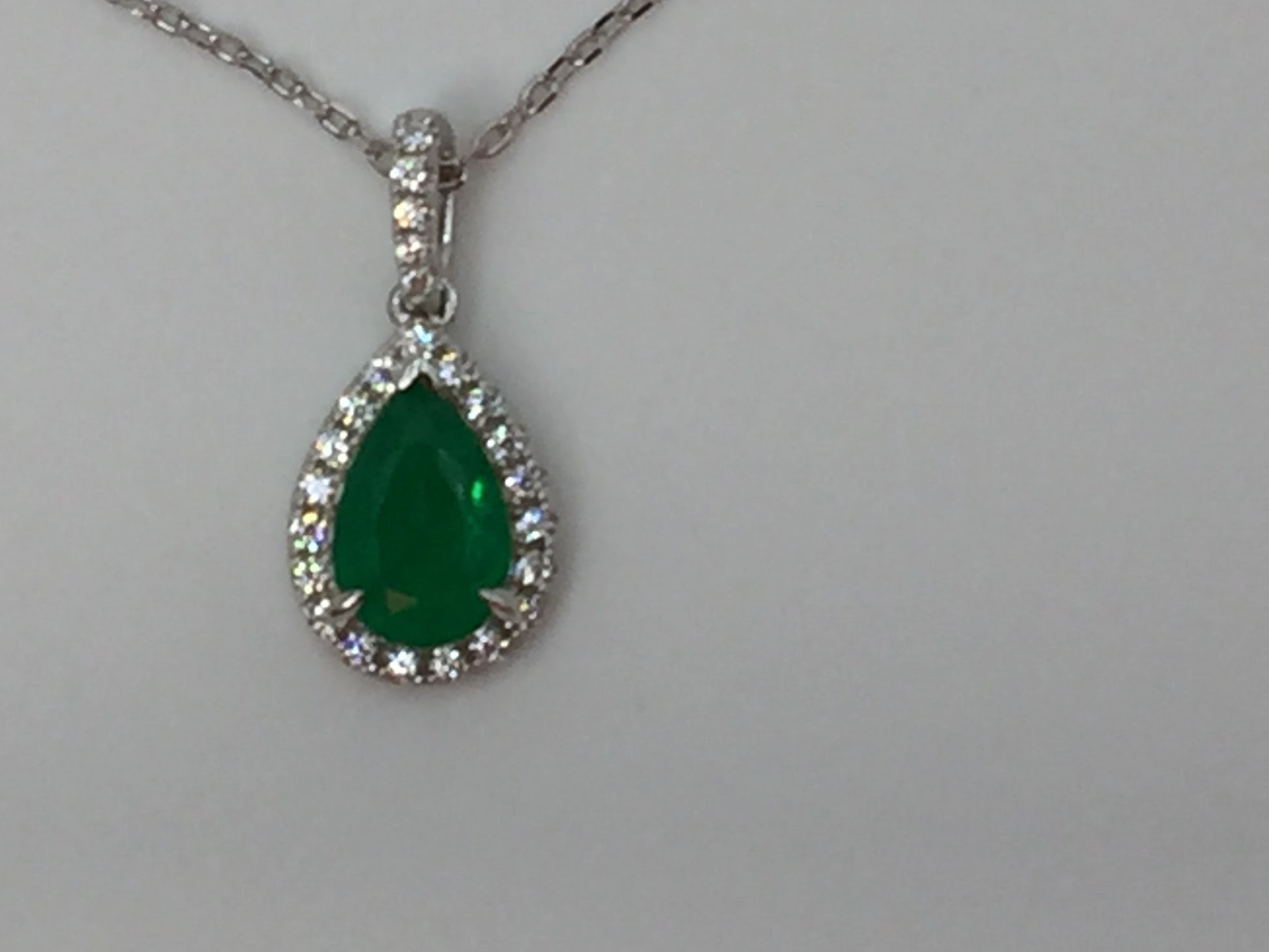 Emerald Gemstone Necklace 925 Sterling Silver